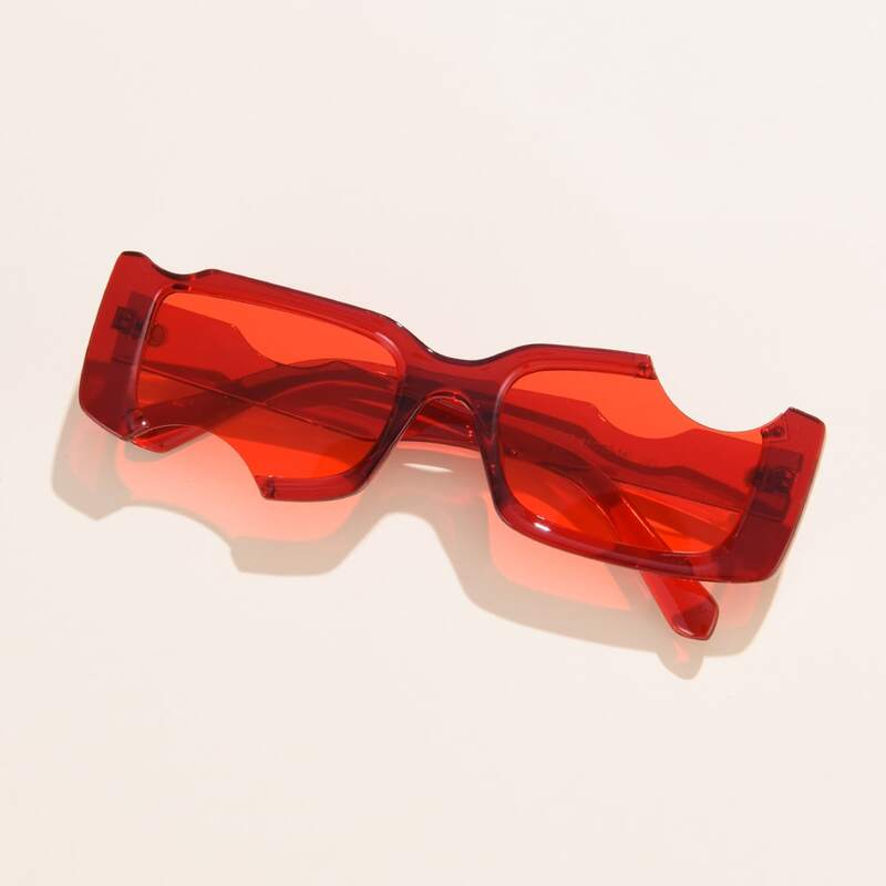 

Novelty Lens Frame Sunglasses