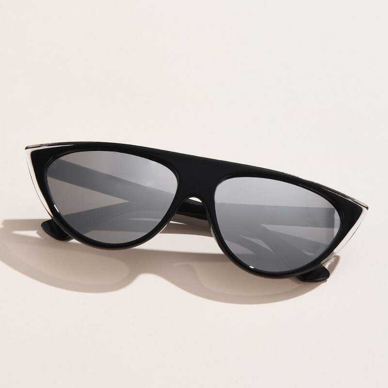 

Cat Eye Sunglasses