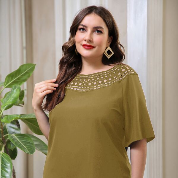 

Plus Solid Boat Neck Blouse, Mustard yellow