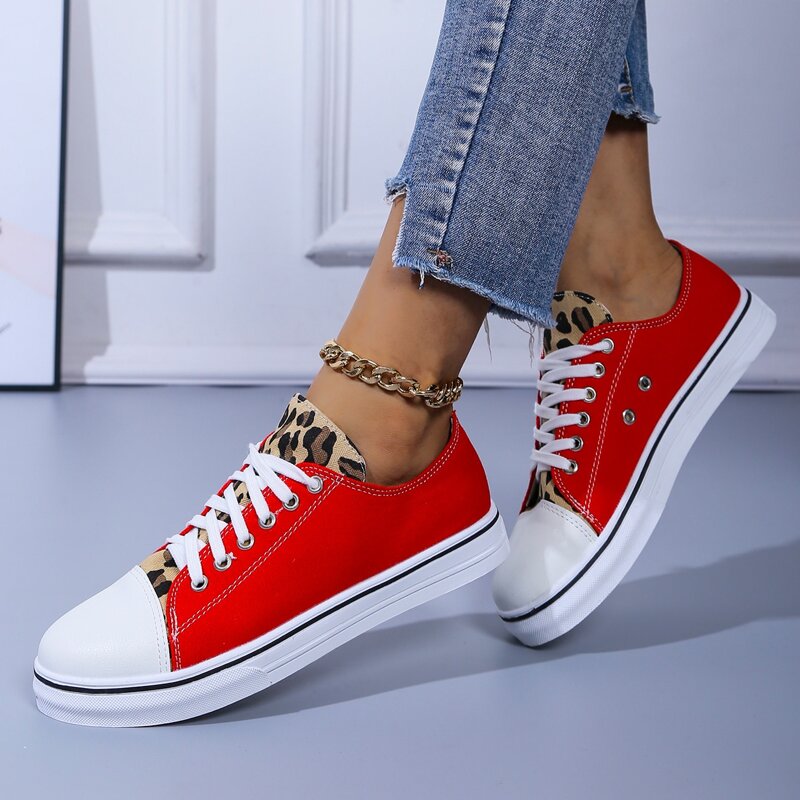 

Leopard Graphic Lace Up Front Canvas Shoes, Red