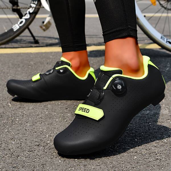

Men Letter Graphic Cycling Shoes, Black