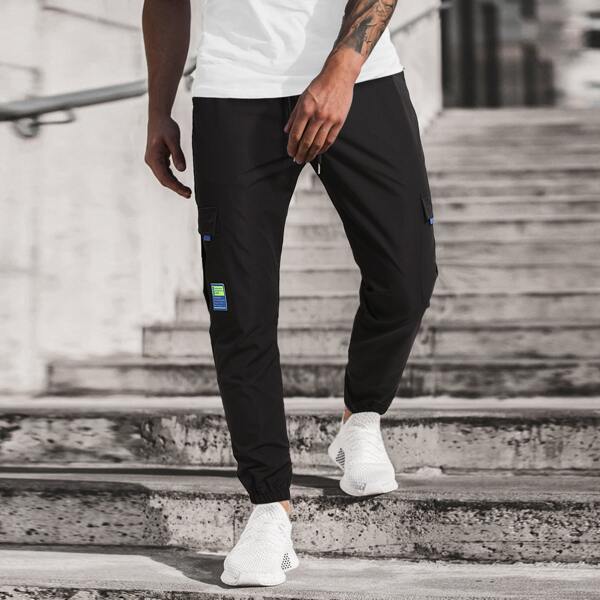 

Men Flap Pocket Patched Drawstring Pants, Black