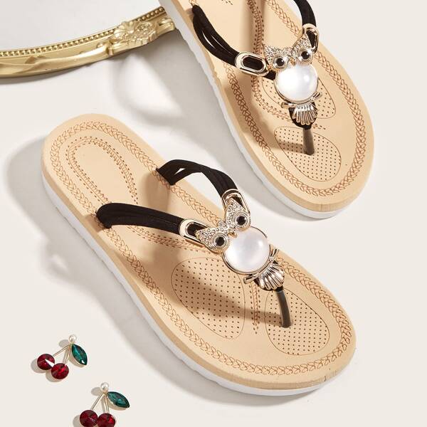 

Metal Decor Thong Sandals, Black