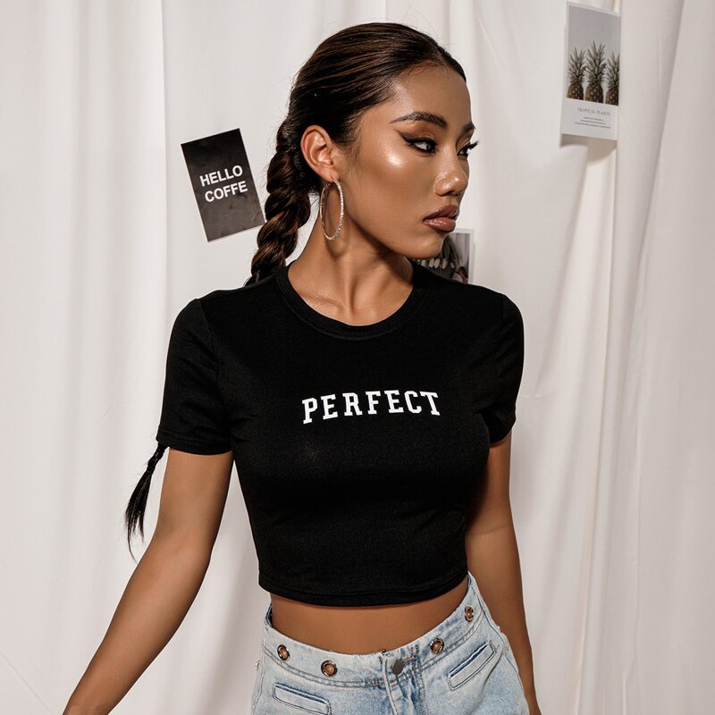 

Letter Graphic Crop Tee, Black