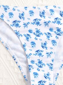 Swim Vcay بكيني مثلث مربوط بحلقة بطبعات زهور في أسلوب ديتزي للنساء في الصيف والشاطئ - ازرق وابيض - مشاهدة 3