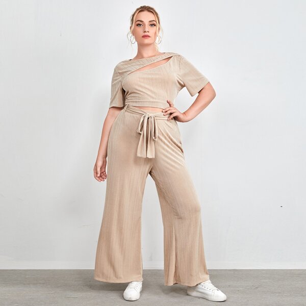

Plus Cut Out Tee & Belted Wide Leg Pants, Khaki