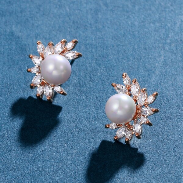 

Faux Pearl & Zircon Decor Stud Earrings, Rose gold