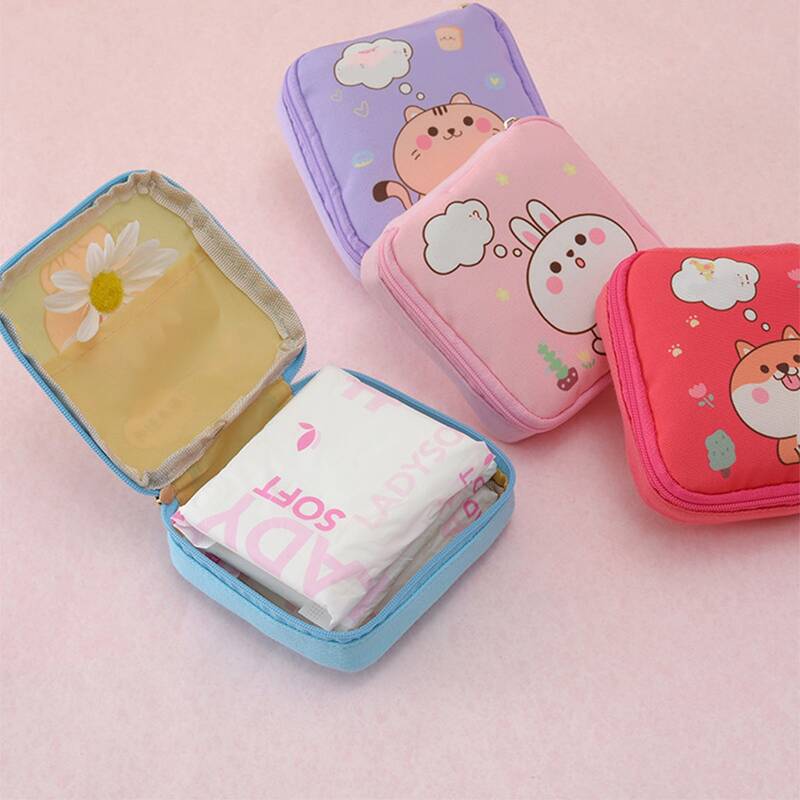 

1pc Cartoon Graphic Random Sanitary Napkin Bag, Multicolor