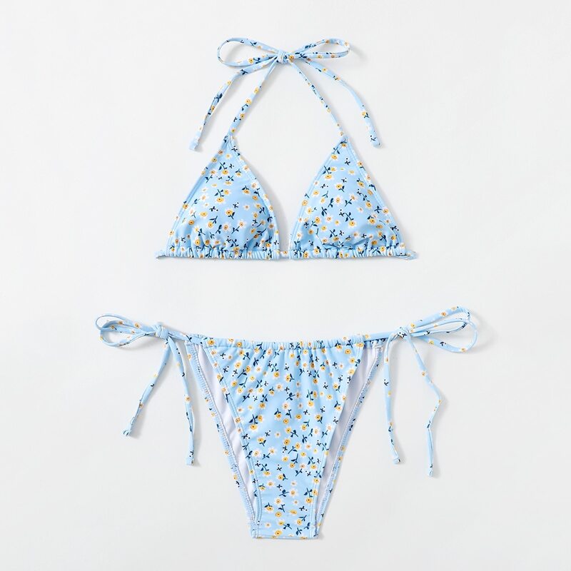 

Ditsy Floral Bikini Swimsuit, Baby blue