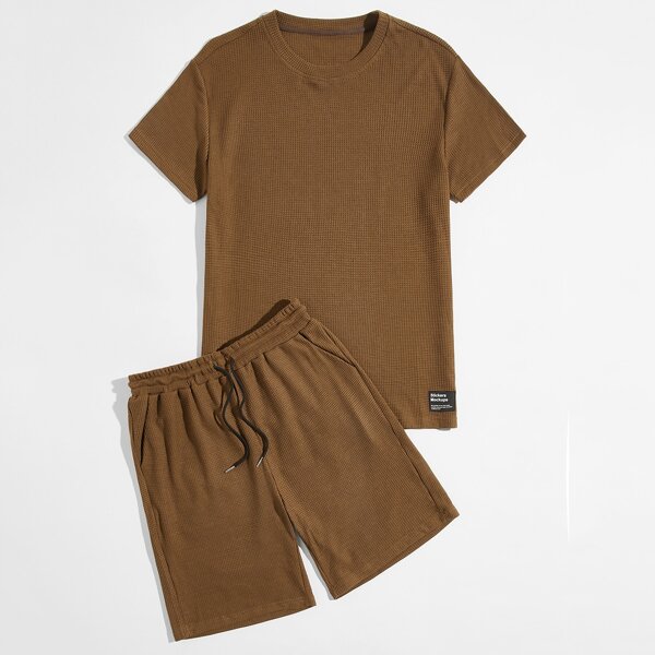 

Men Waffle Knit Patched Tee & Drawstring Track Shorts, Coffee brown