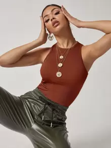 SHEIN BAE 素色合身短版背心上衣 - 鏽棕色 - 查看 1