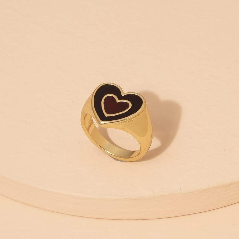 

1pc Heart Ring, Burgundy