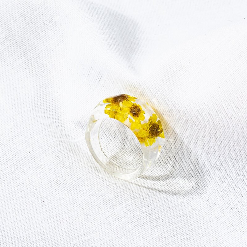 

Flower Resin Ring, Multicolor