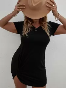 Calvaya Đầm Plus Size xoắn lại màu trơn Giải trí - màu đen - Xem 1