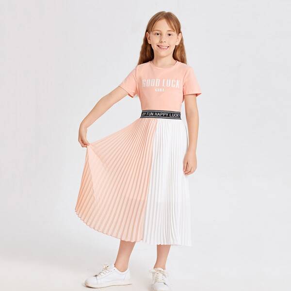 

Girls Letter Graphic Top & Two Tone Pleated Skirt Set, Coral pink
