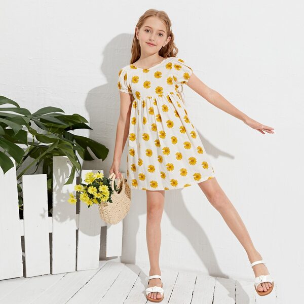 

Girls Allover Floral Print Puff Sleeve Smock Dress, Multicolor