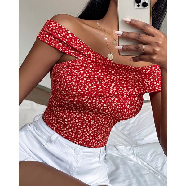 

Ditsy Floral Crop Top, Burgundy