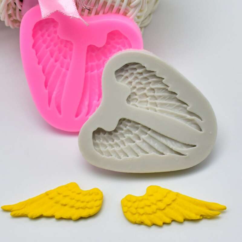 

1pc Random Wing Shaped Mold Toy, Multicolor