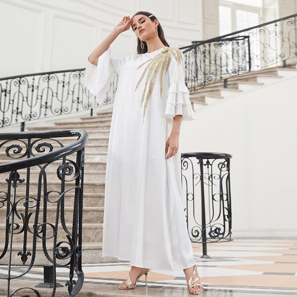 

Layered Bell Sleeve Applique Detail Kaftan, White