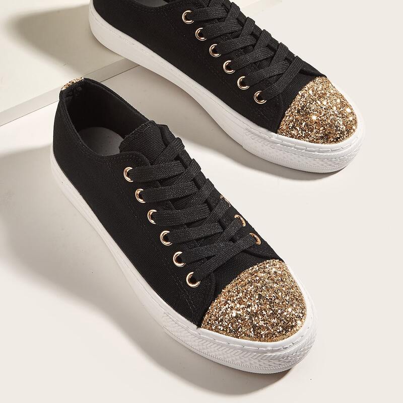 

Glitter Decor Canvas Shoes, Black