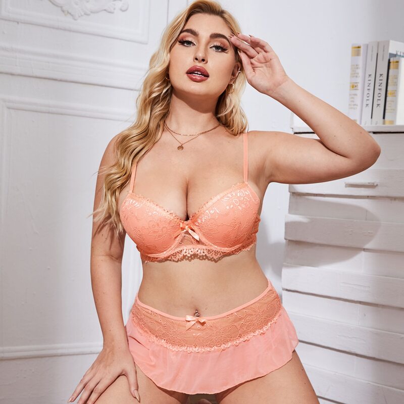 

4pack Plus Floral Lace Underwire Lingerie Set, Pink
