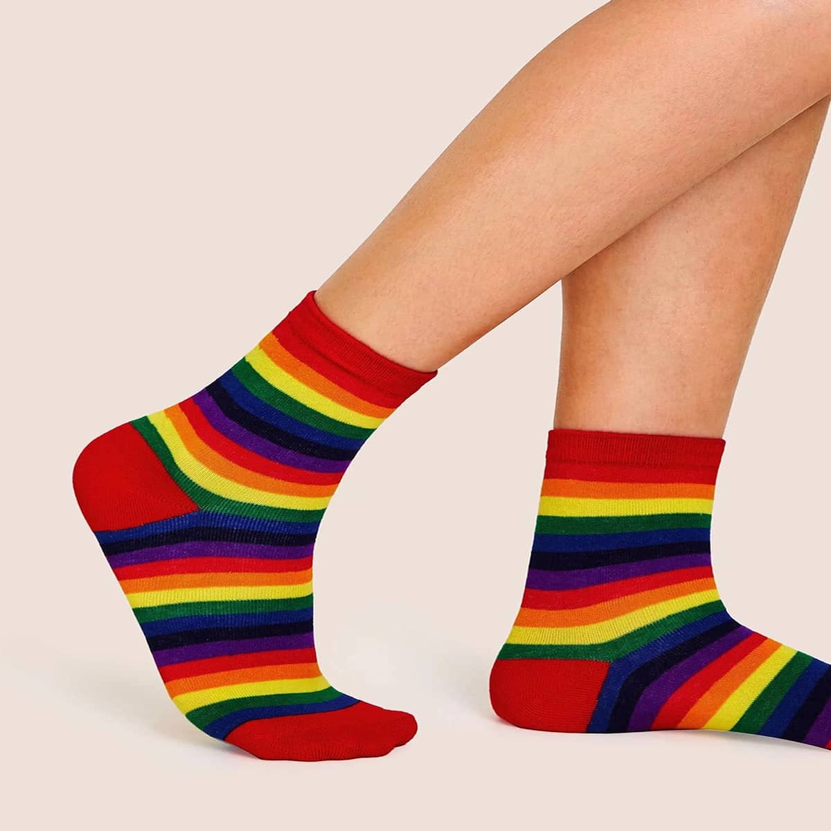 

1pair Rainbow Striped Crew Socks, Multicolor