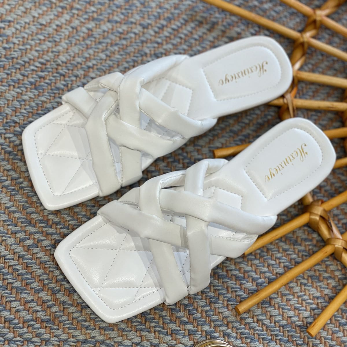 

Minimalist Open Toe Sandals, White