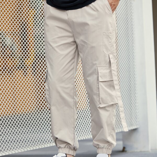 

Men Flap Pocket Solid Cargo Pants, Khaki