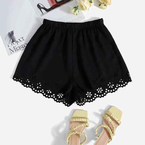 

Slant Pocket Lace Hem Shorts, Black