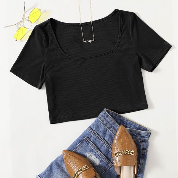 

Ribbed Scoop Neck Crop Tee, Black