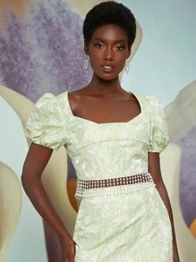 Penelope Ping 泡泡袖珍珠流蘇下擺花卉提花緞面上衣