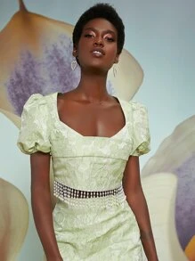 Penelope Ping 泡泡袖珍珠流蘇下擺花卉提花緞面上衣