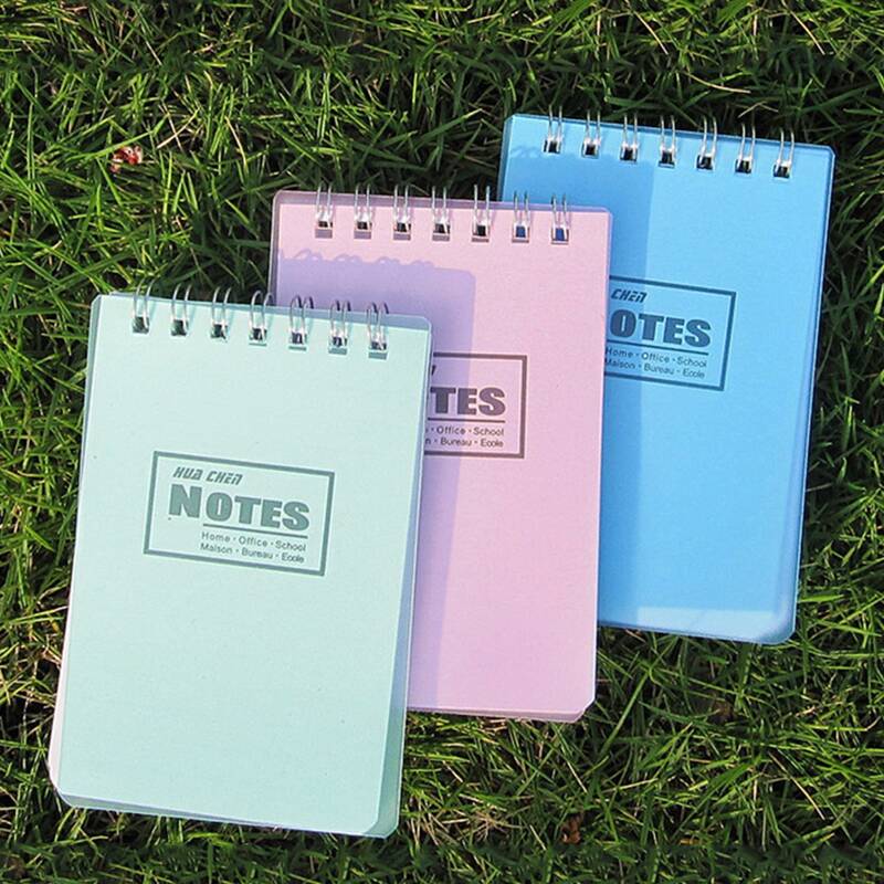 

1pc Random Spiral Notebook, Multicolor
