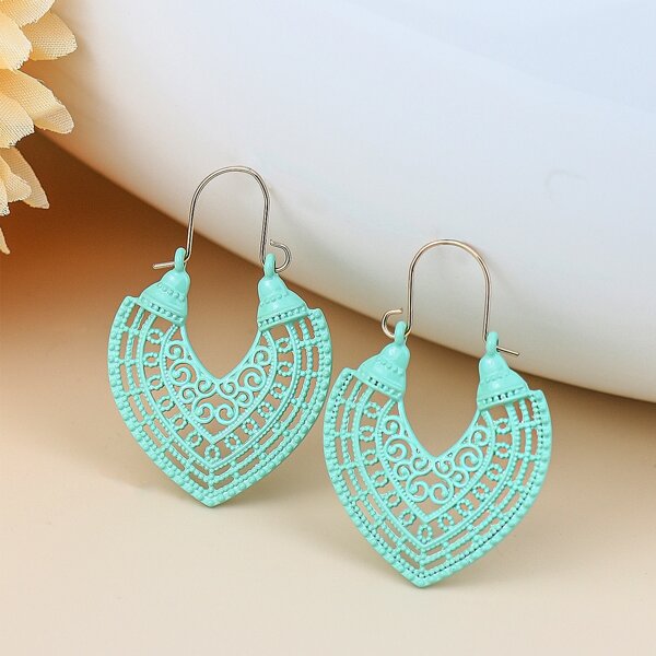 

Hollow Out Hoop Earrings, Green