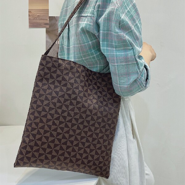 

Geo Print Shoulder Bag, Brown
