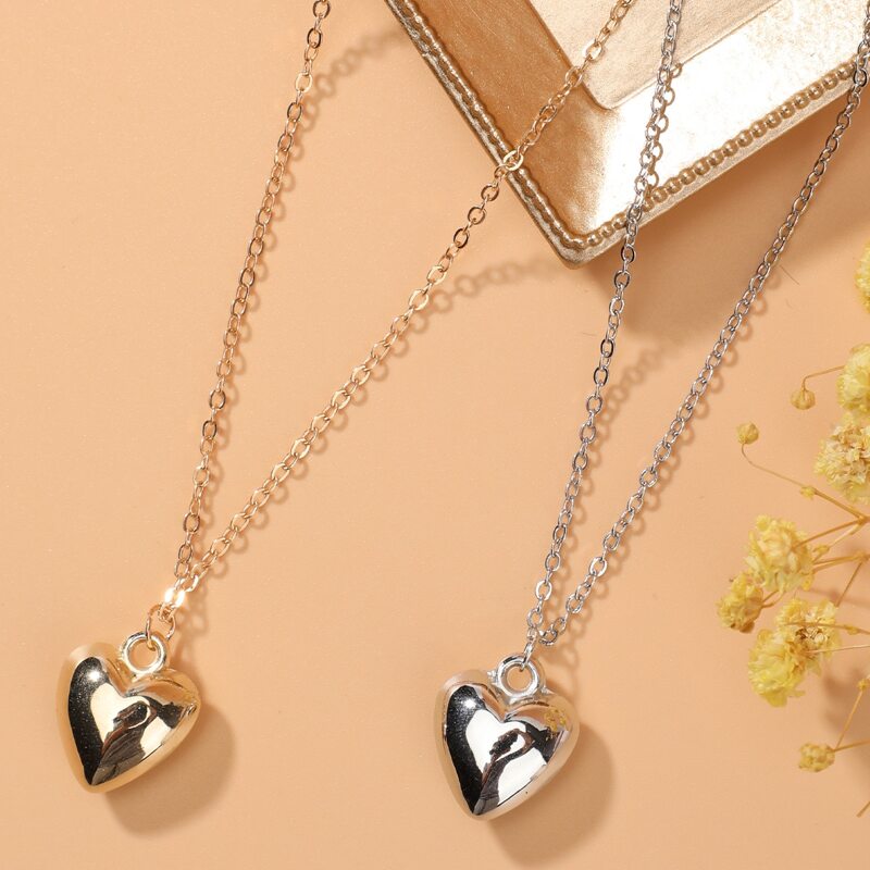 

2pcs Heart Charm Necklace, Multicolor