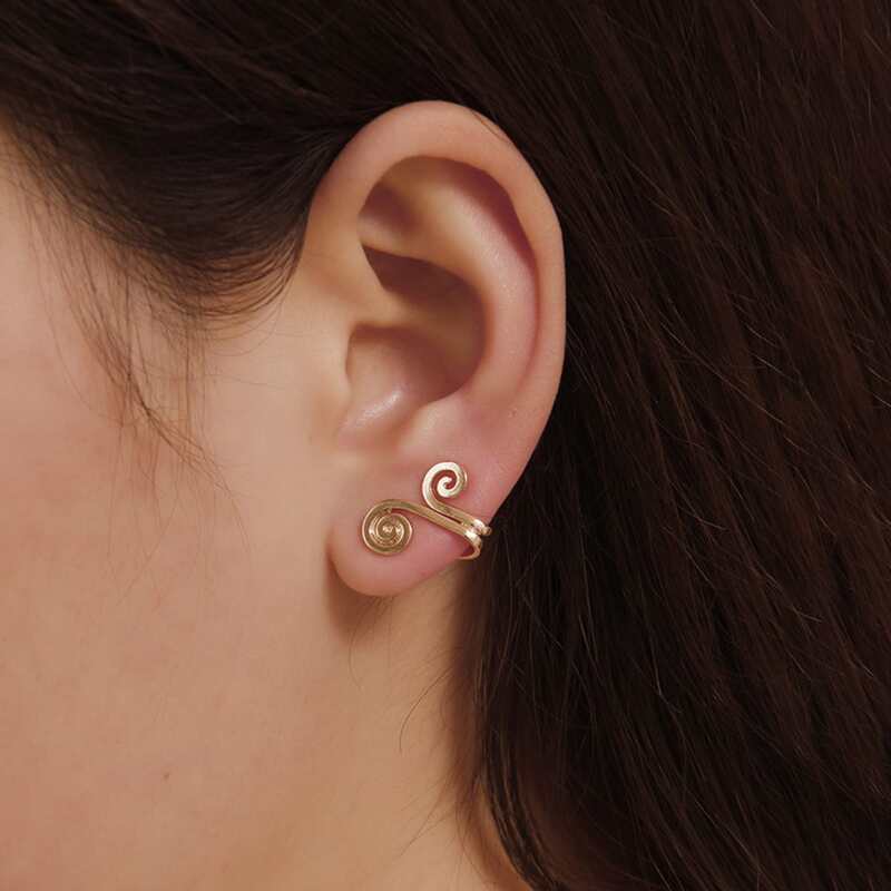 

1pc Minimalist Ear Cuff, Gold