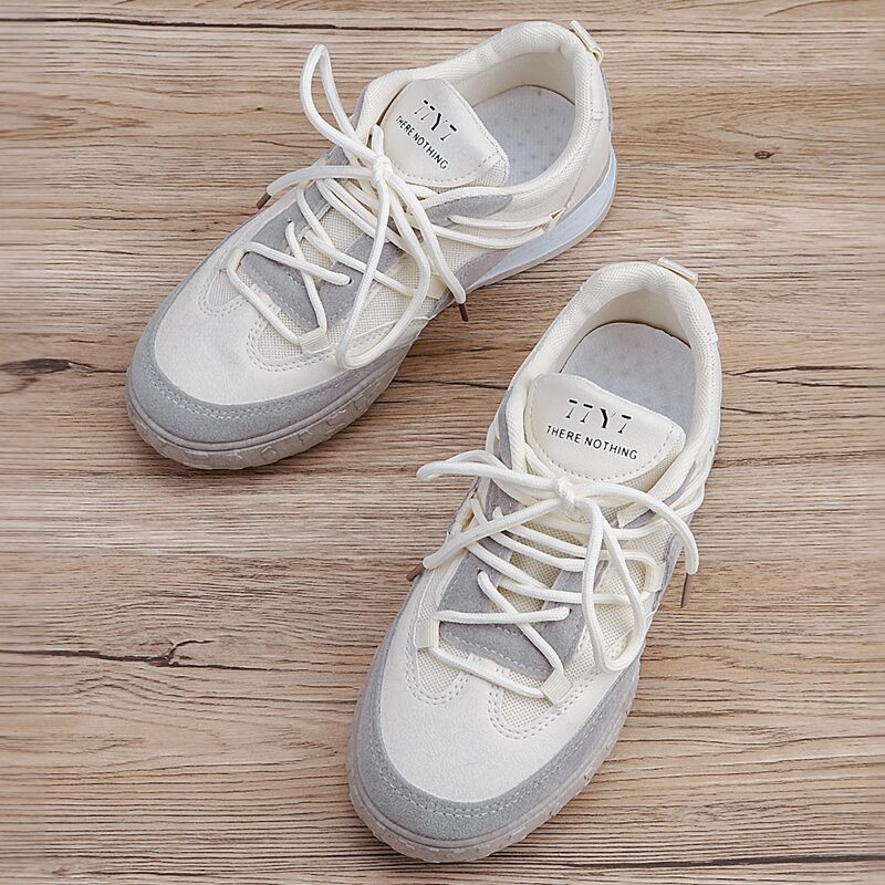 

Low Top Lace Up Front Sneakers, Grey