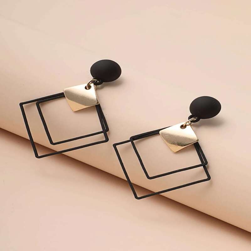 

Geo Drop Earrings, Black