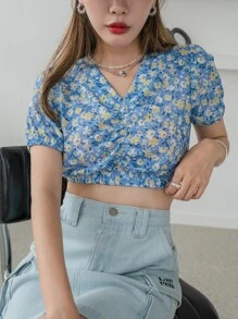 DAZY Allover Floral Ruched Front Top - Multicolor - View 3