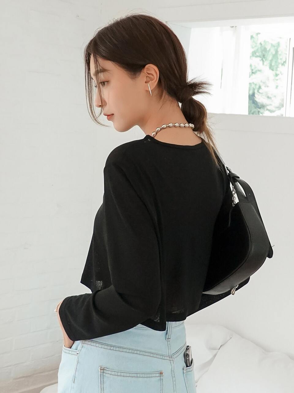 Solid Crop Long Sleeve Tee