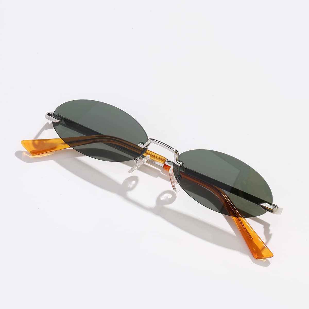 

Oval Lens Sunglasses