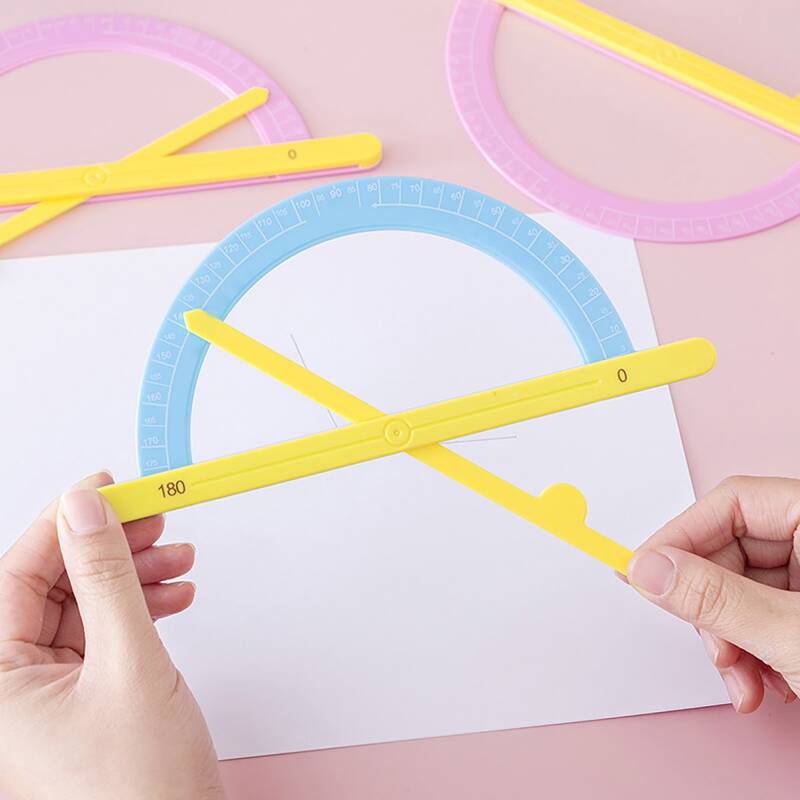 

1pc Random Multifunction Protractor Ruler, Multicolor