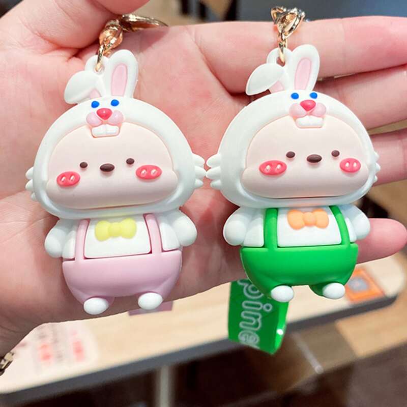 

1pc Random Cartoon Keychain, Multicolor