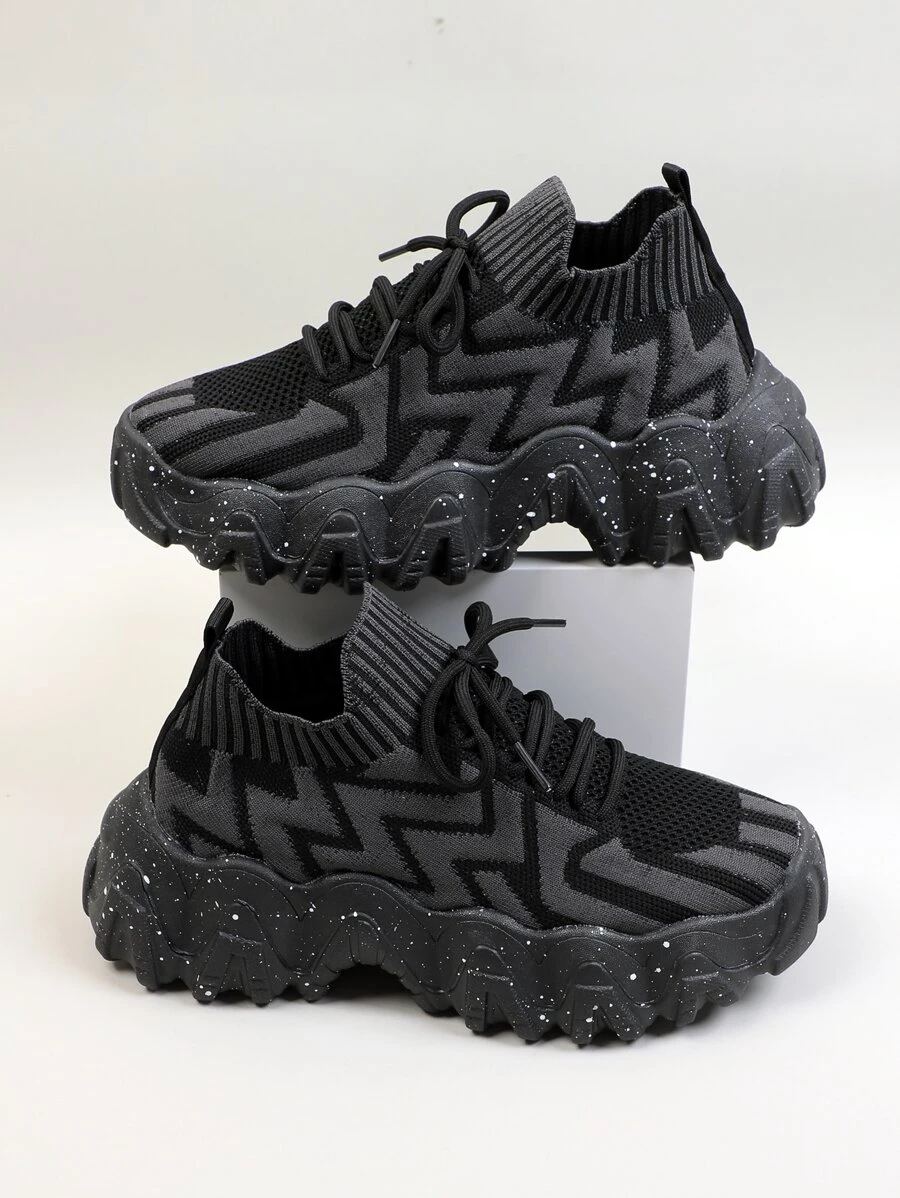 鋸齒紋繫帶裝飾針織厚底運動鞋 - 黑色 - 查看 1