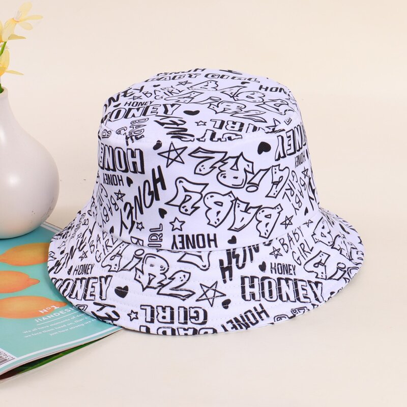 

Letter Graphic Bucket Hat, White