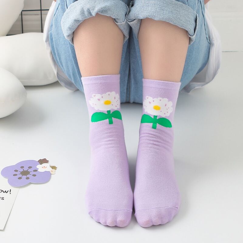 

Floral Pattern Crew Socks, Purple