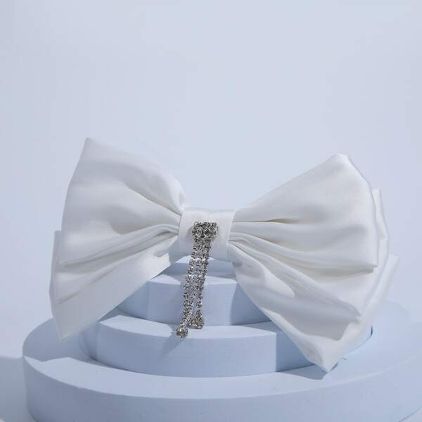 

Bow Knot Decor Hair Clip, White