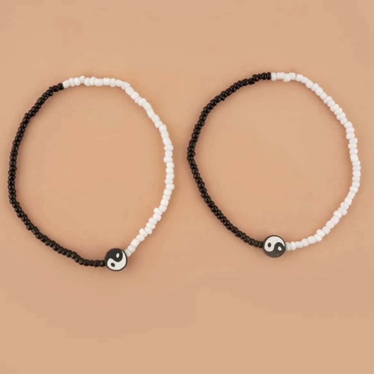 

2pcs Yin & Yang Beaded Anklet, Black and white