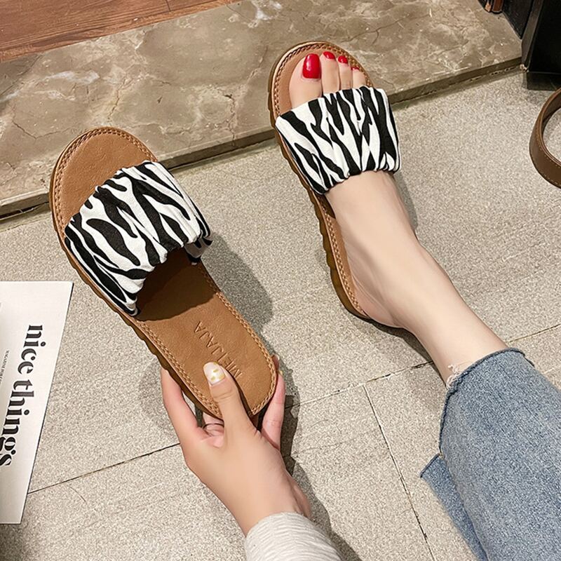 

Zebra Striped Slide Sandals, Black and white